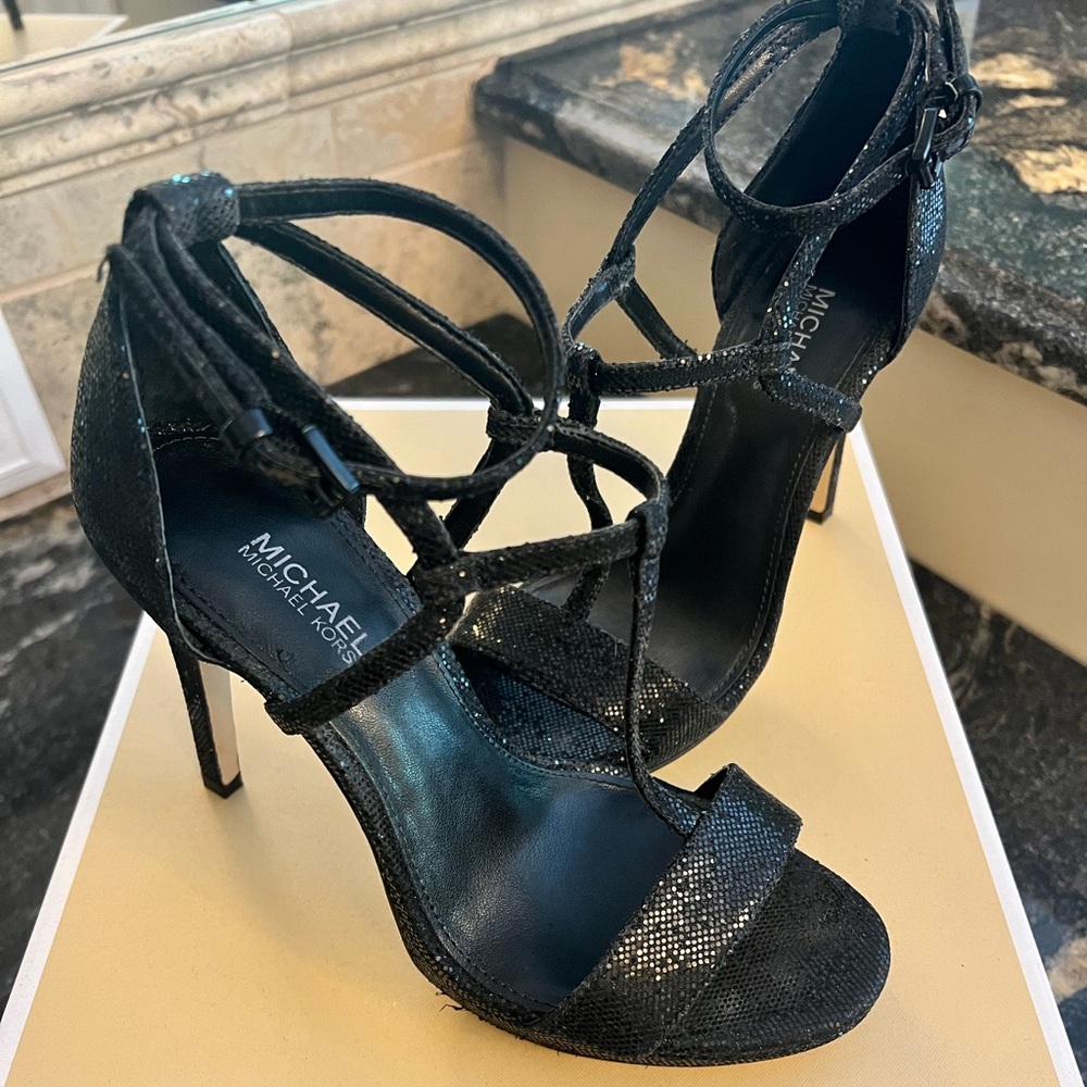 Michael Kors Somine Sandal Glitter heel